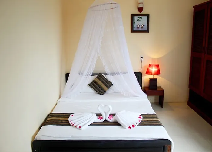 Song Bien Xanh Khách sạn 2*