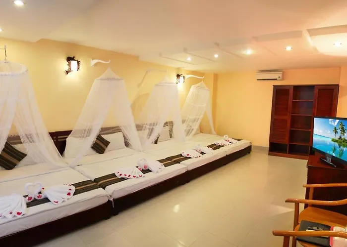 Khách sạn Song Bien Xanh 2*